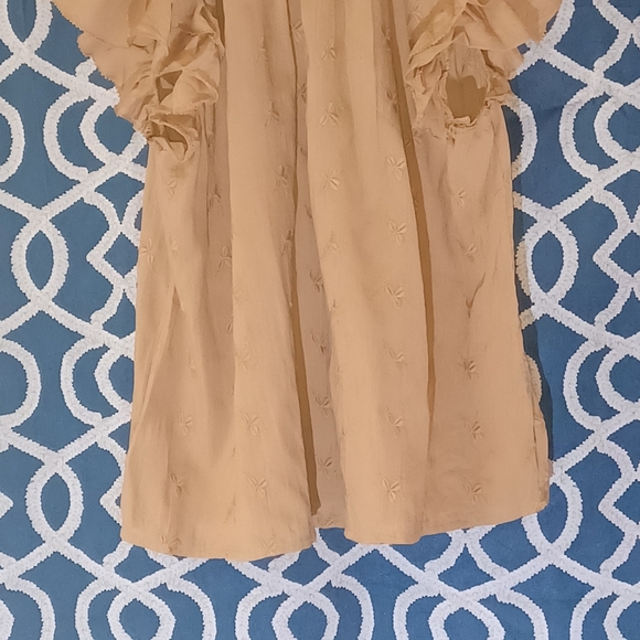 UNIVERSAL THREAD. Peach Ruffle Sleeve Blouse - Picture 5 of 9